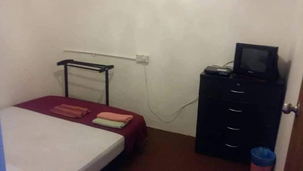 Cocoa Mews Cafe And Homestay George Town