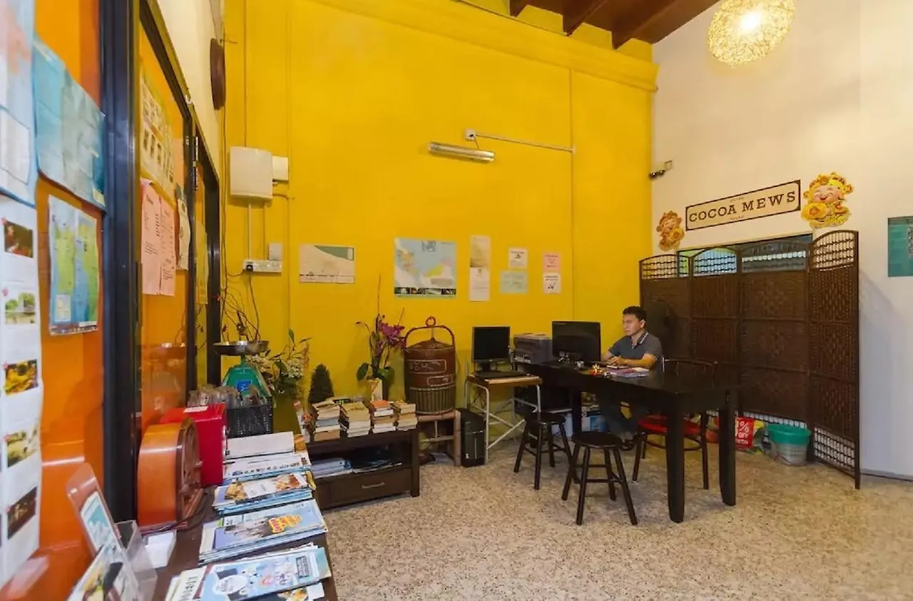 Cocoa Mews Cafe And Homestay George Town