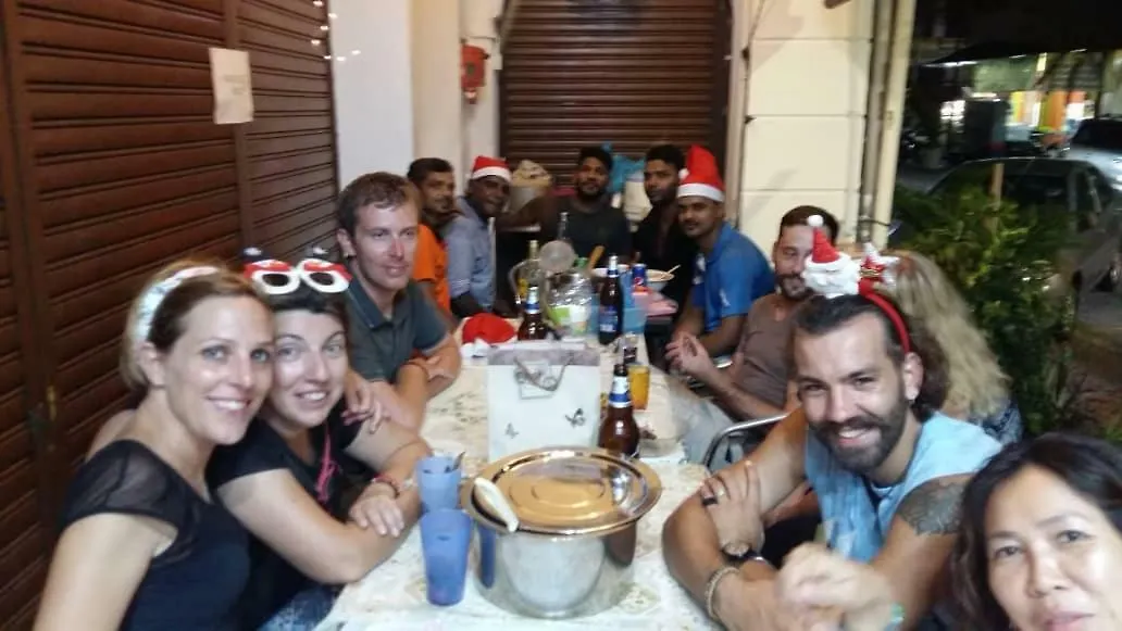 Cocoa Mews Cafe And Homestay George Town Maleisië